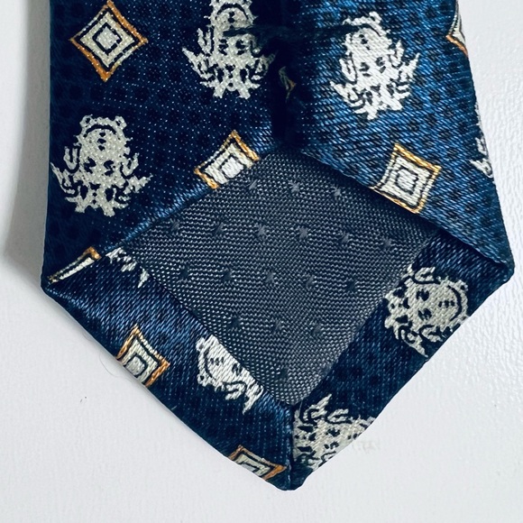 Versace Men’s Tie - Picture 3 of 11